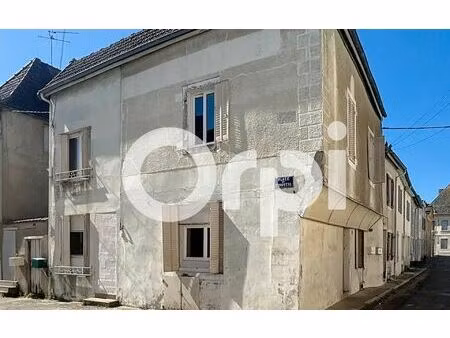 immeuble ciel 187 m² t-7 à vendre  113 000 €