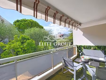 studio entièrement rénové au calme