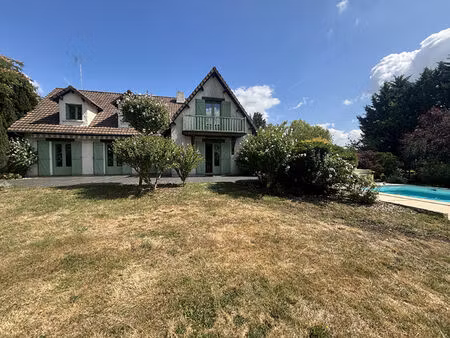 maison lavoux cadre verdoyant 7 pièces 180 m2