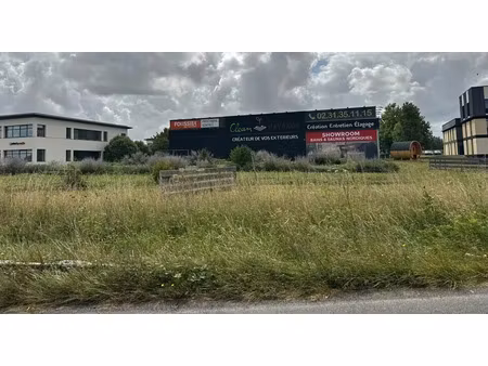 local d'activite a louer