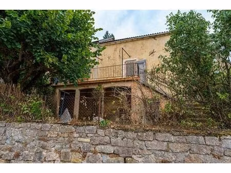 maison de caractère à réinventer. montjardin  causse noir