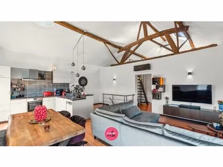 betaalbare loft gelegen in genoelselderen op 20 minuutjes van maastricht!