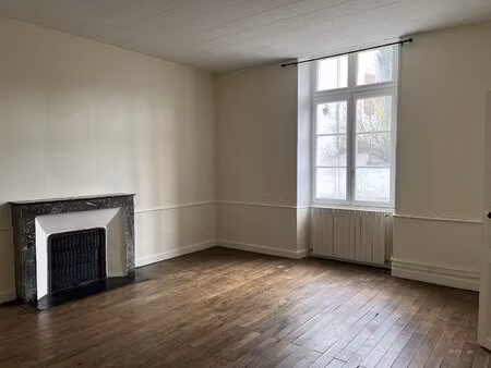 location maison 4 pièces 132m² chateauneuf sur charente 16120