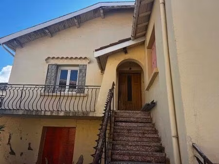 villa le bousquet d'orb