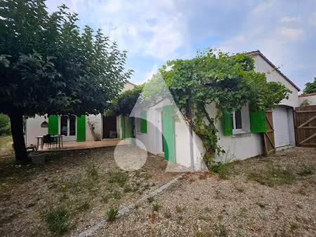 vente maison 5 pièces 125 m² à etaules (17750)  320 250 €