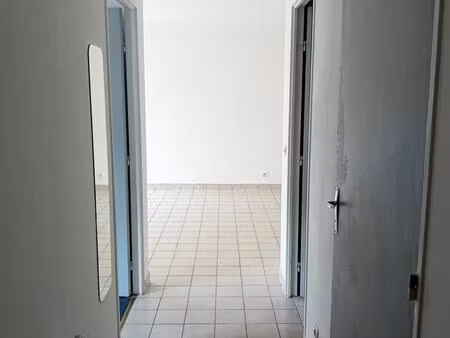 location appartement 2 pièces 40m² melun 77000