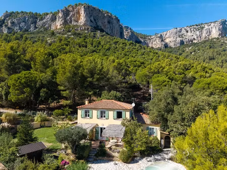 vente maison 6 pièces 142 m² à le revest-les-eaux (83200)  599 000 €