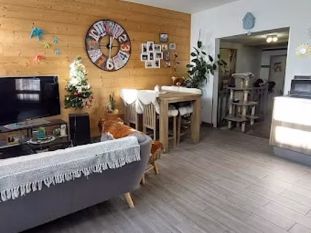 vente appartement 3 pièces 93 m² à barcelonnette (04400)  192 000 €