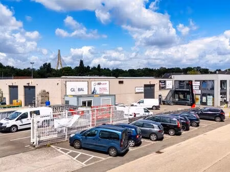 bien professionnel à vendre à wandre € 2.190.000 (lcyt4) - waucomont immo | zimmo