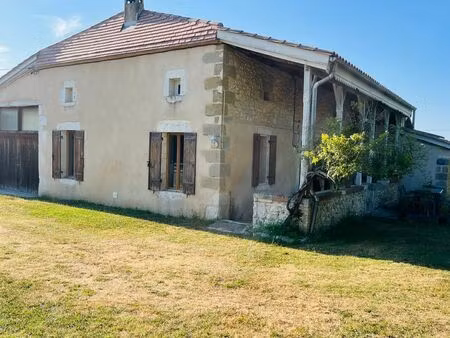 belle propriété en pierre authentique avec piscine et terrain