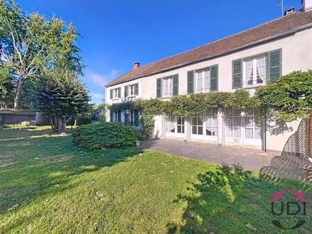 maison à vendre de 180m² sur 833m² à champcueil