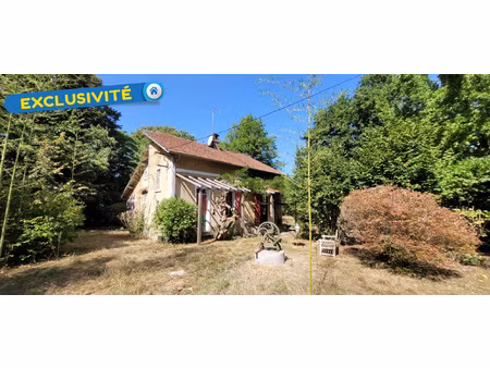 exclusivite ! maison à rénover de trois chambres sur un beau