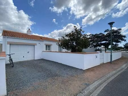 vente maison à soullans (85300) : à vendre / 97m² soullans