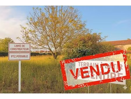 terrain de 573 m² à saint-just-luzac