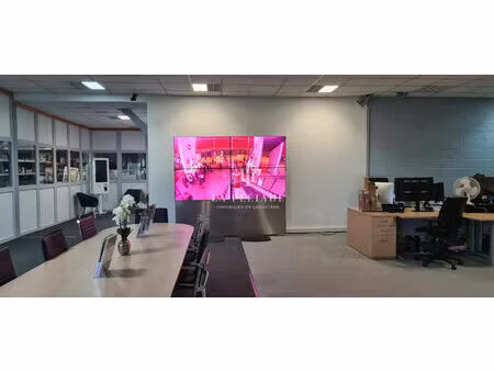 à louer / local commercial de 1 070 m² à vibraye (72320)