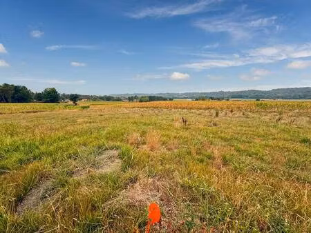 terrain constructible viabilisé à vendre