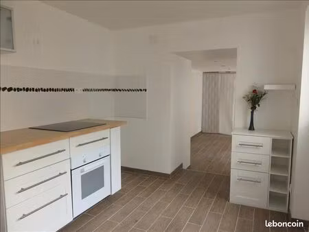 maison 3 pièces 74 m²