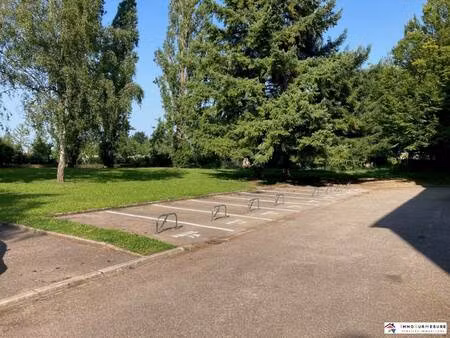 garage/stationnement à vendre