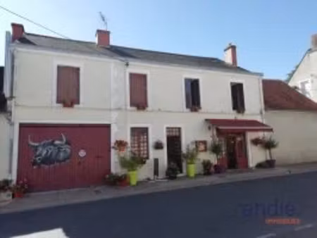 vente immeuble 84 m² à sancoins (18600)  90 000 €