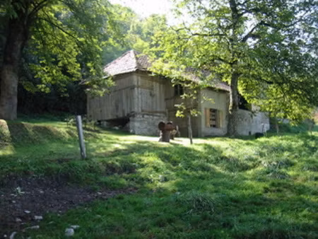 st jean de cheveu ancienne scierie sur 795 m² de terrain