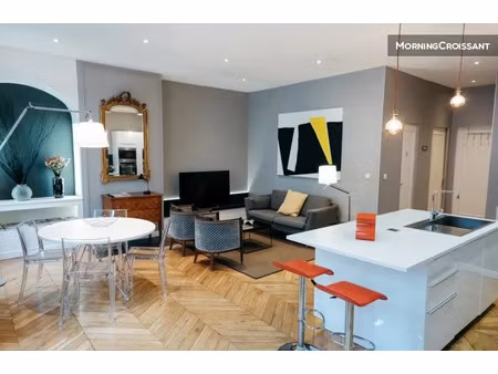 location meublée appartement 3 pièces 66 m² à lyon 1er (69001)  2 020 €