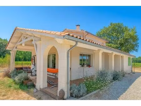 maison à vendre à mi-chemin entre saint andré de cubzac et libourne avec garage de 90 m² a