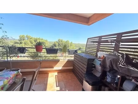 appartement moderne à pourcieux avec 2 chambres