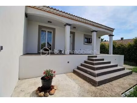 maison traditionnelle de 121 m² à saint-genies-de-fontedit