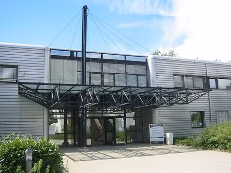 location bureau pfastatt 1 240 m²