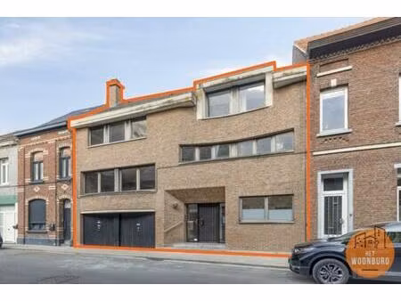 gebouw gemengd gebruik te koop in lot