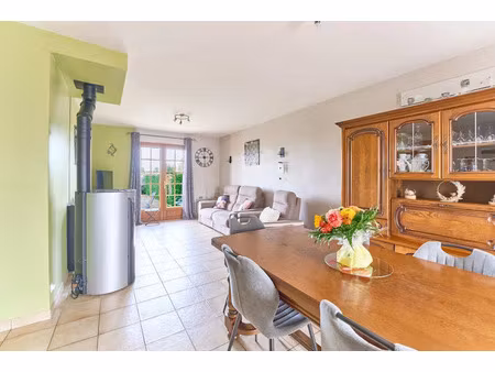 vente maison 4 pièces 100 m² à chaudron-en-mauges (49110)  235 000 €