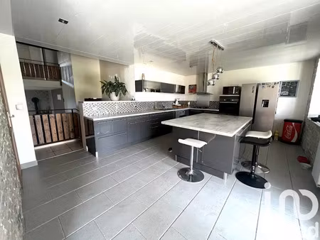 vente maison 8 pièces 172 m² à ervauville (45320)  230 000 €