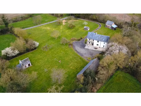 vente maison 8 pièces 183.94 m² à montilly-sur-noireau (61100)  229 500 €