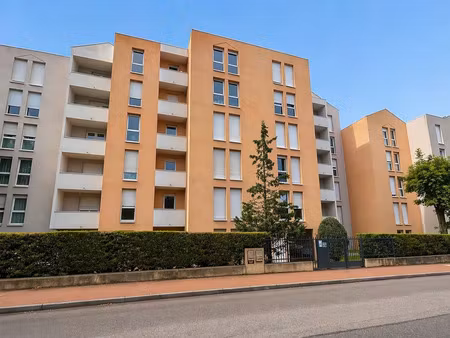 dijon - appartement 2 pièces à vendre - 47m2 - 120 000 € - réf: cr-5759 - bourse immobiliè
