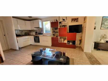 vente maison 3 pièces 45m2 bormes-les-mimosas 83230 - 265000 € - surface privée