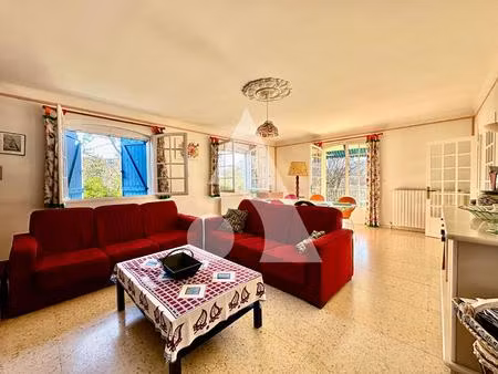 maison tour de faure 140m²  6 pièces  4 chambres.