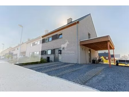 maison à vendre avec terrasse et jardin   bellecourt (vbd17399)