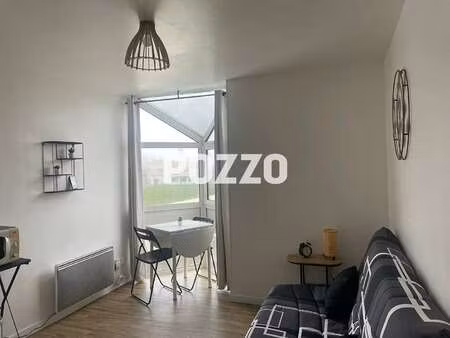 location appartement t1 meublé à granville (50400) : à louer t1 meublé / 15m² granville