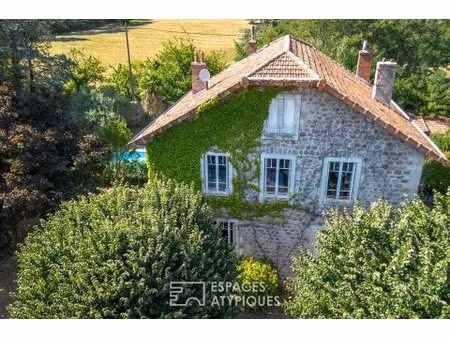 maison en pierre avec piscine  charme 1930 au coeur de la vallée de l'eyrieux