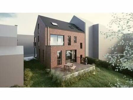 terrain en plein centre avec permis