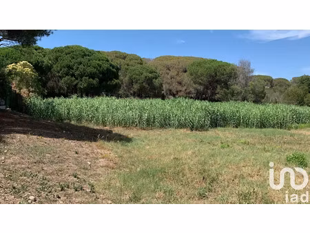 vente terrain 2576 m² à frejus (83600)  400 000 €