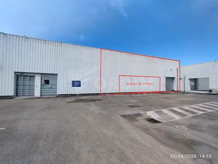 location locaux professionnels 300 m² à auxerre (89000)  3 100 €