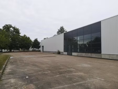 location locaux professionnels 1 pièce 900 m² à monéteau (89470)  4 875 €