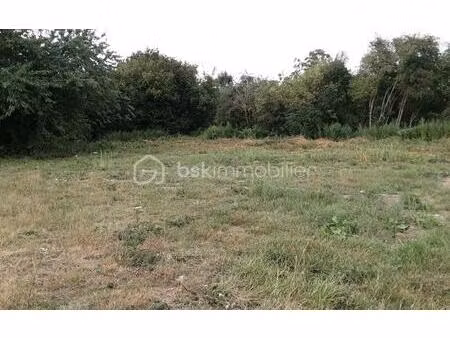 terrain de 642 m² à villers-au-bois