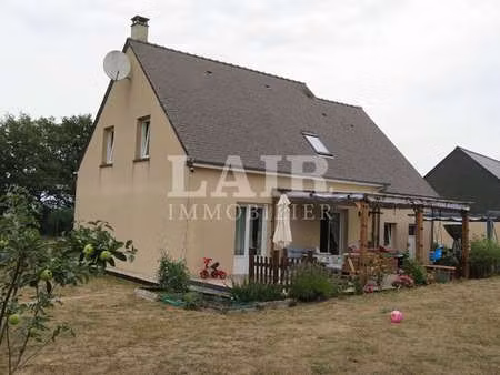 vente maison à saint-cyr-en-pail (53140) : à vendre / 117m² saint-cyr-en-pail