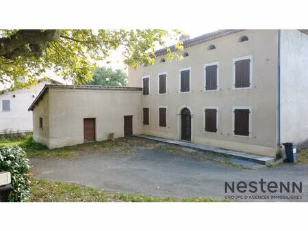 maison de maître à rénover à salles sur garonne