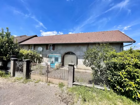 vente maison 4 pièces 91 m² à roye (70200)  86 400 €