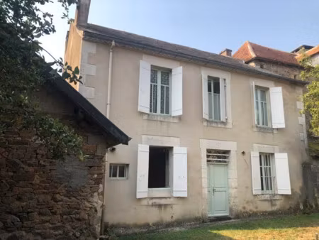 vente maison 6 pièces 149 m² à sarrazac (24800)  135 000 €