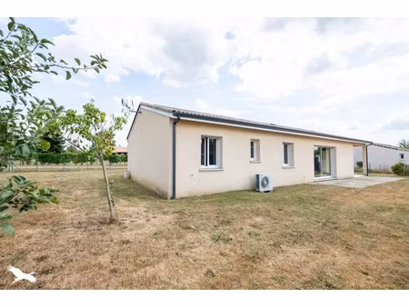 vente maison 5 pièces 110 m² à targon (33760)  254 880 €