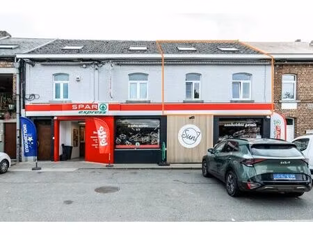 option-appartement au cœur du village d'onhaye